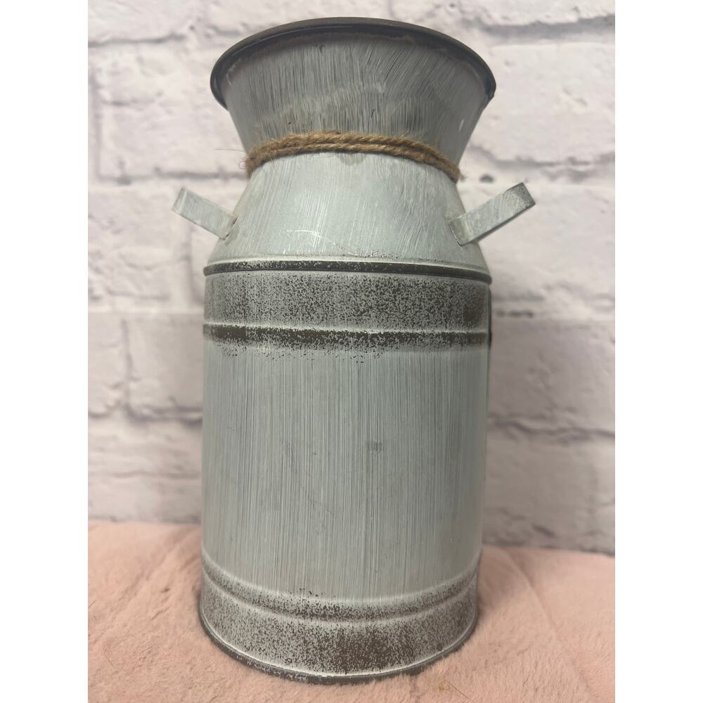 French Shabby Chic Metal Jug Galvanized Vase For Flowers Milk Can Rustic - Picture 4 of 5